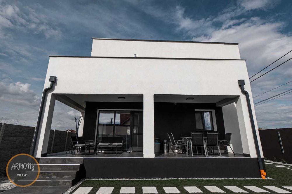 De inchiriat vila/pensiune in zona Osorhei