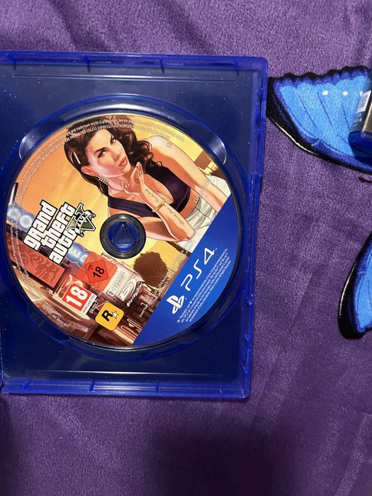 Jocuri ps4 in stare perfecta