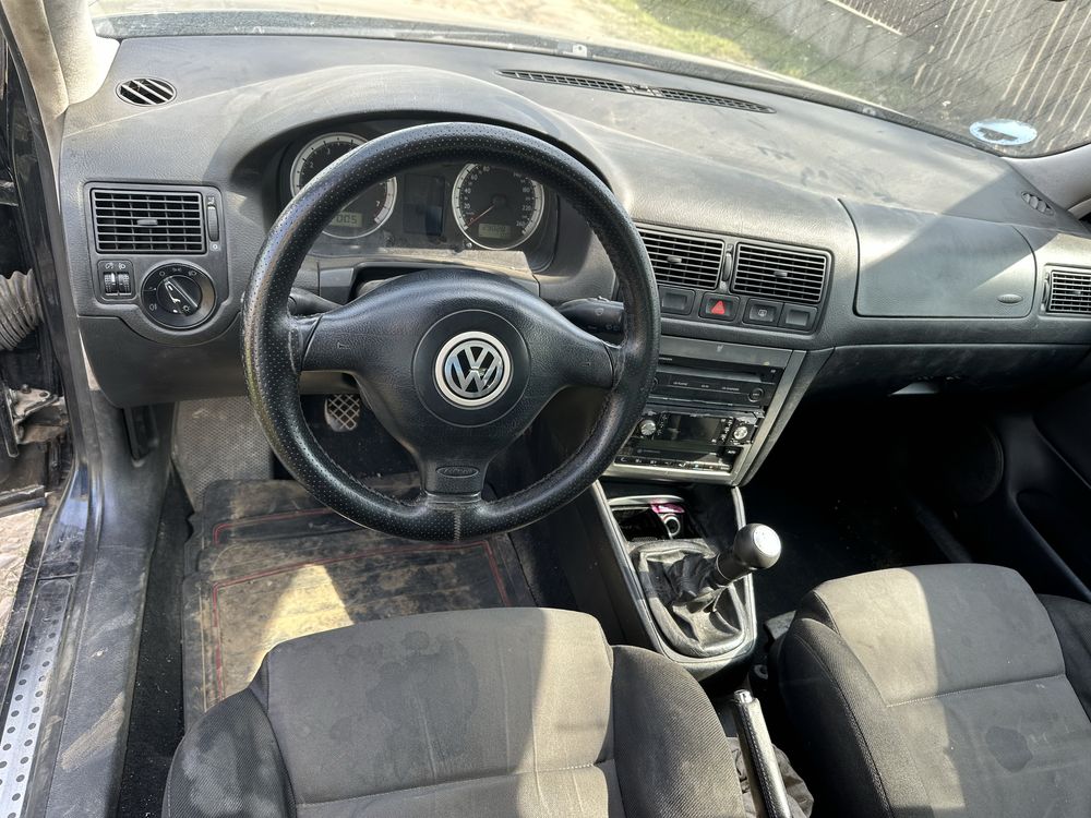 Dezmbrez Golf 4 1.6 16V