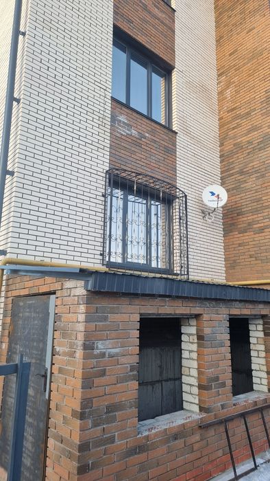 Решотки на окна.