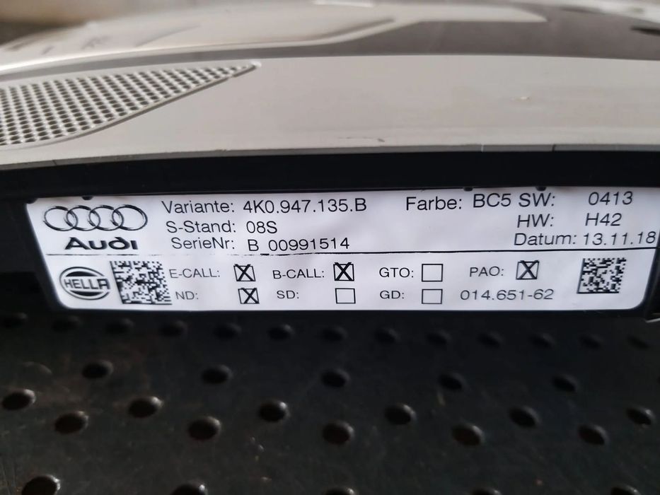 Plafoniera fata audi a4 b9 8w 4k0947135b