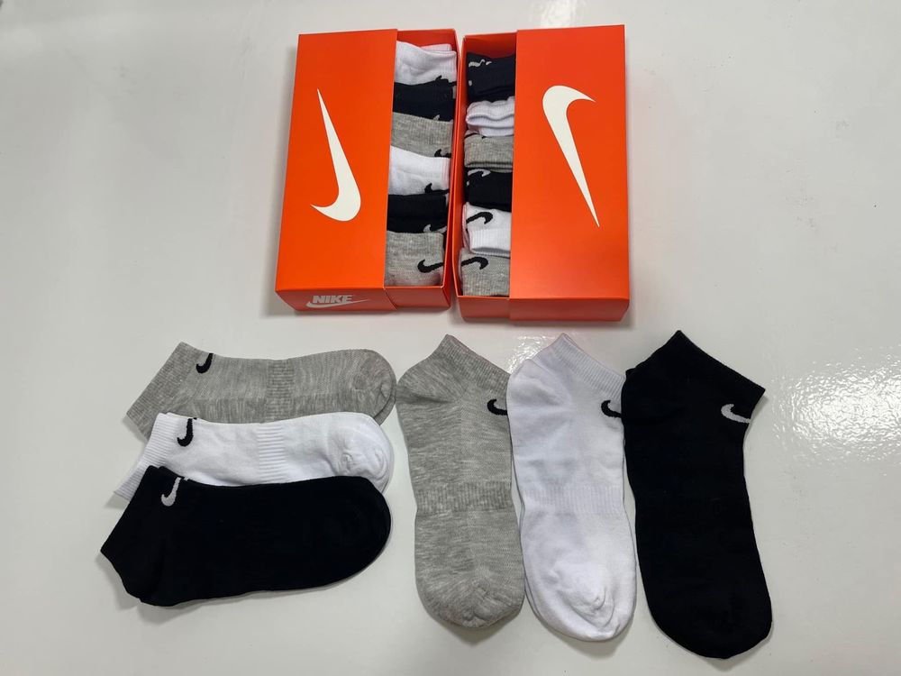 Sosete nike 6 la set 70 lei