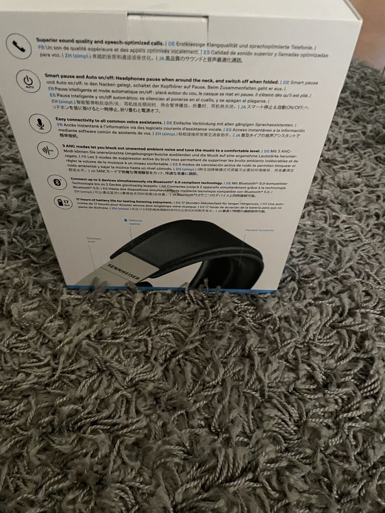 Слушалки Sennheiser MOMENTUM 3 Wireless