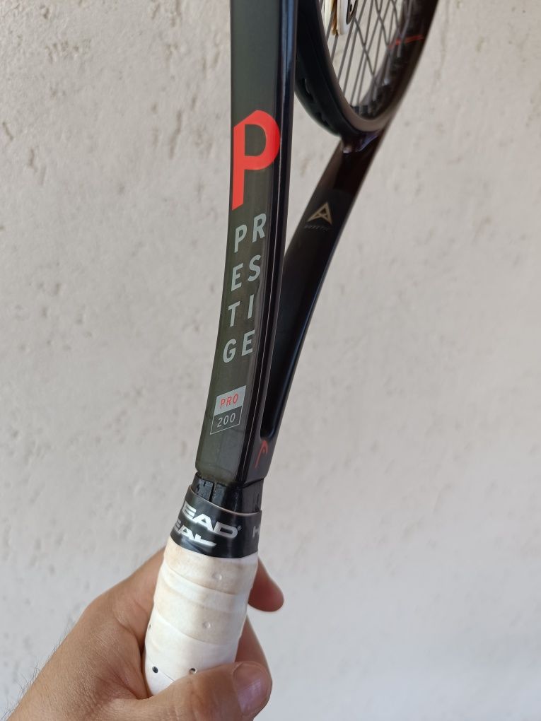 Rachetă tenis Head Prestige Pro 200