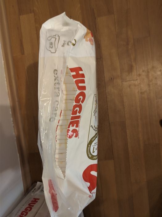 Set 3 pachete Scutece Huggies Extra Care nr.2