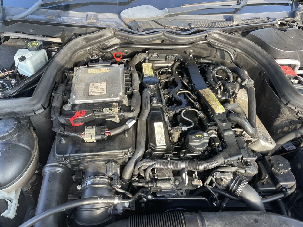 На части Мерцедес C220 Cdi w204
