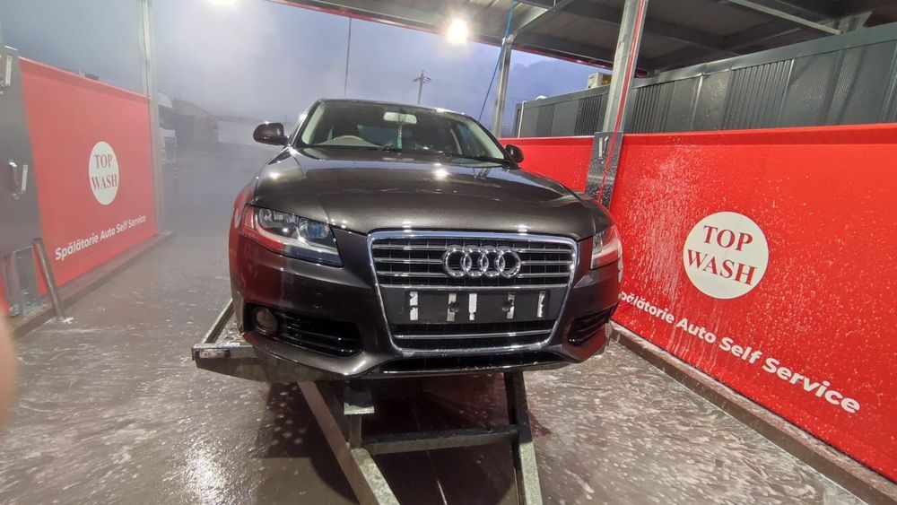 Vand DOUĂ Audi A4 B8.
