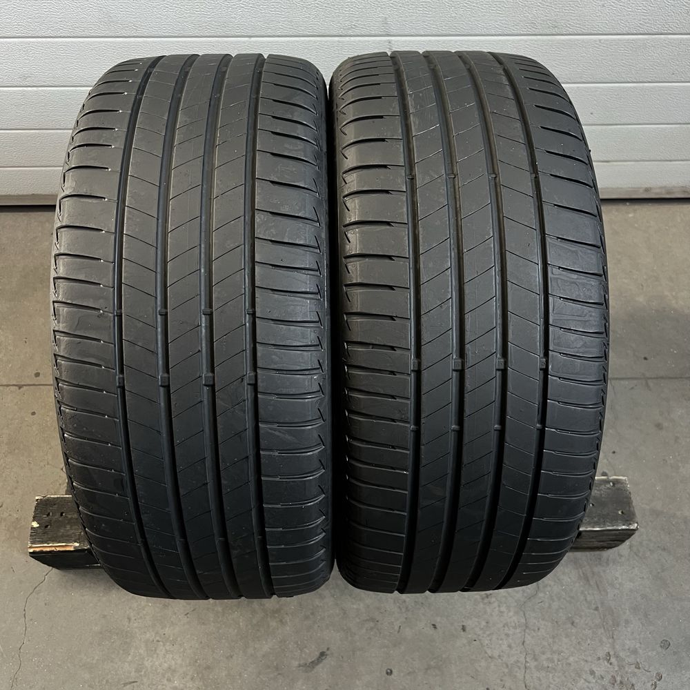 2 Anvelope vara 245 40 19 Bridgestone DOT 2022