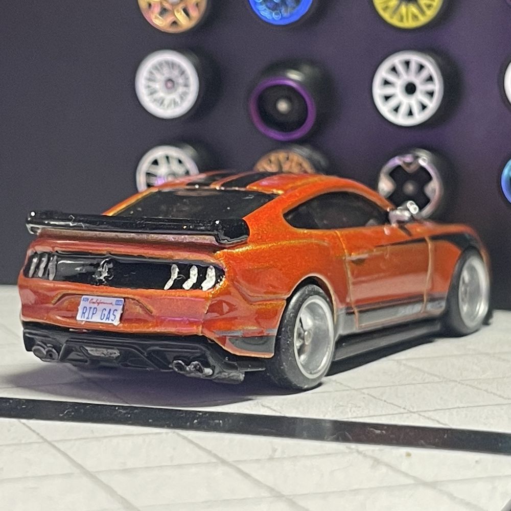 Hot Wheels Mustang GT500 custom