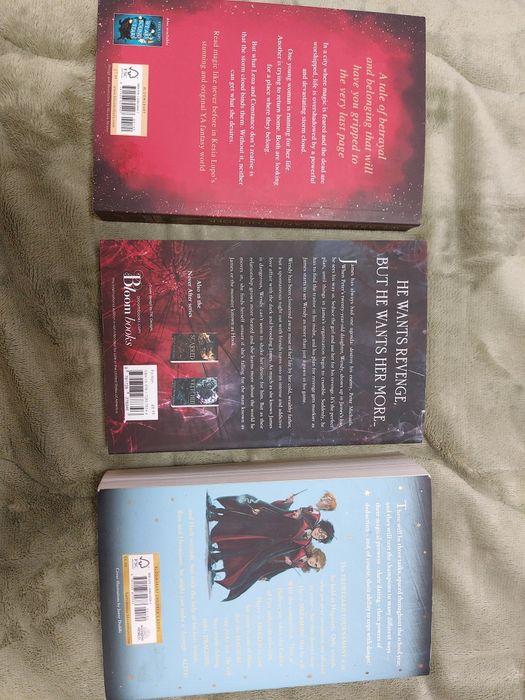 Книги на английски език