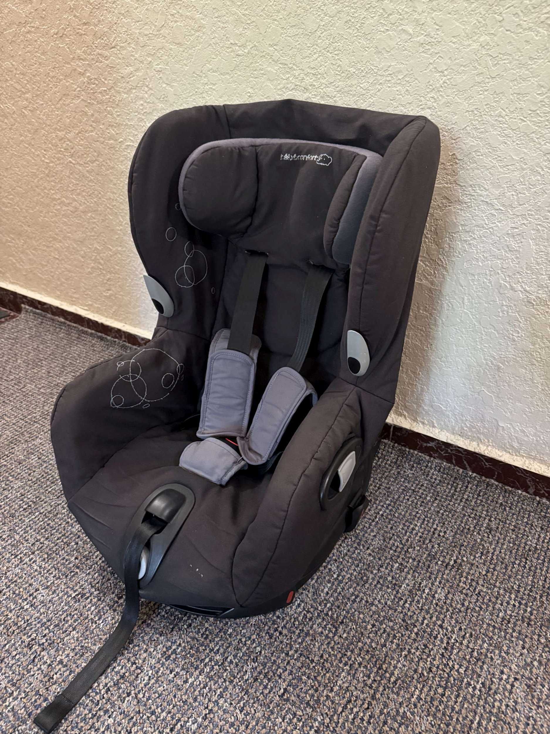 Детско столче за кола Chicco Bébé Confort Axiss