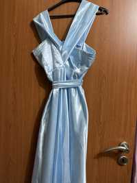 Дамска светло синя сатенена официална рокля M размер