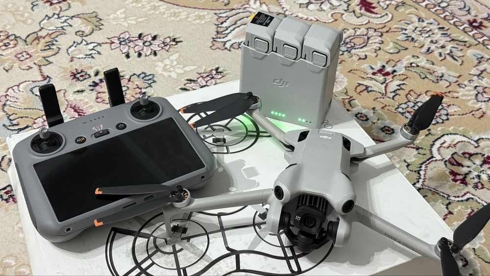 Dji min 4PRO Комбо срочно сатылады!!!