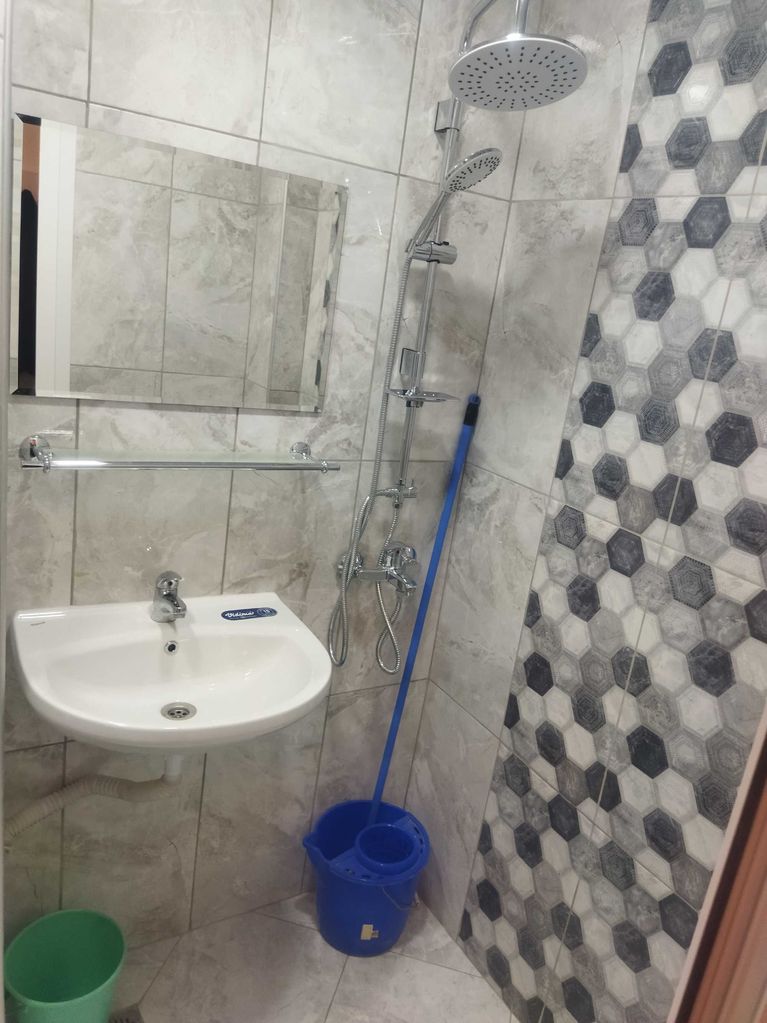 Дава се под наем Двустаен апартамент в Бургас, Зорница - 50 кв.м за 255 € - Снимка #13