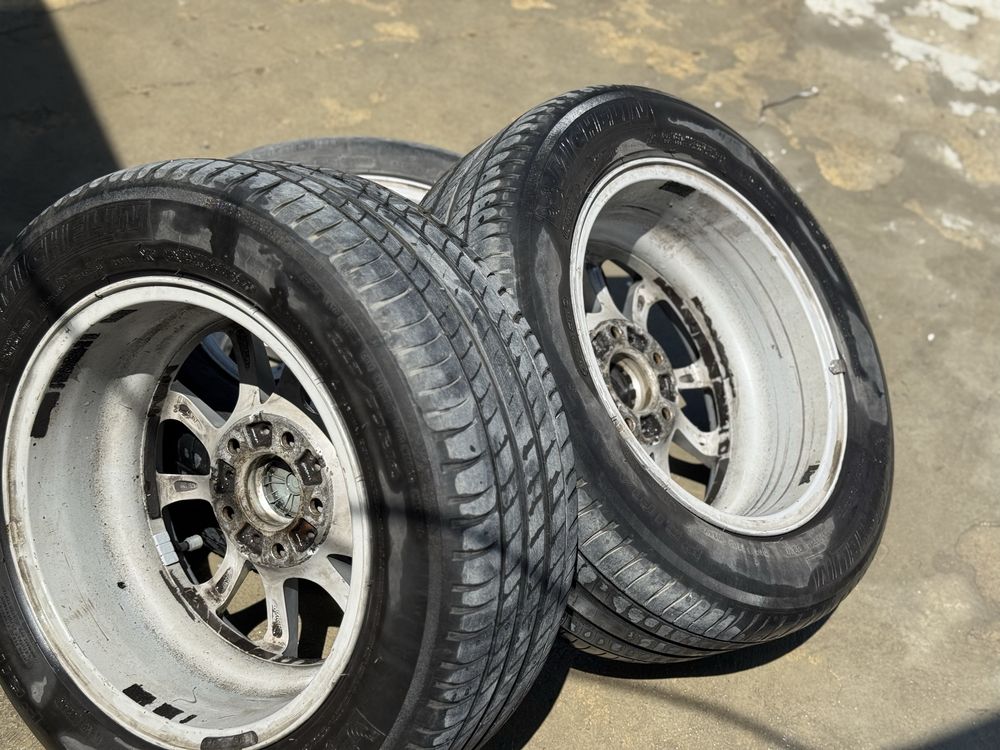 Джанти за бмв 16 цола с гуми michelin без заварки