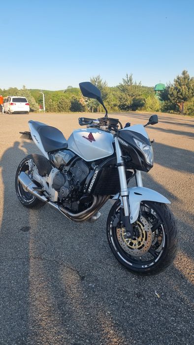 Honda hornet pc41 2011