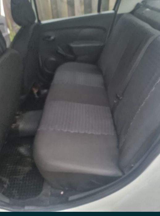 Vand Dacia logan 2014 cu gpl