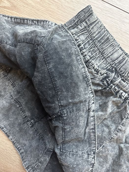 Fusta noua gri denim cu elastic