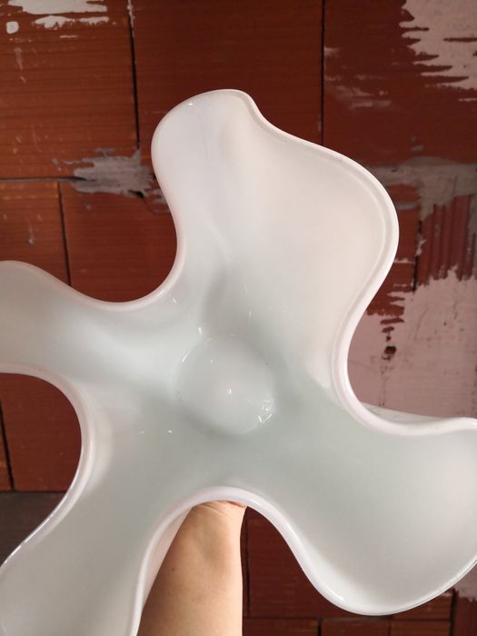 Стъклена ваза Мурано