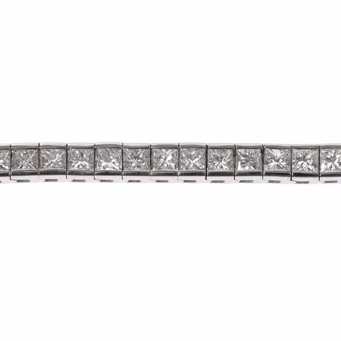 Brățară tennis din aur alb 18k cu diamante naturale, 8.40 ct.