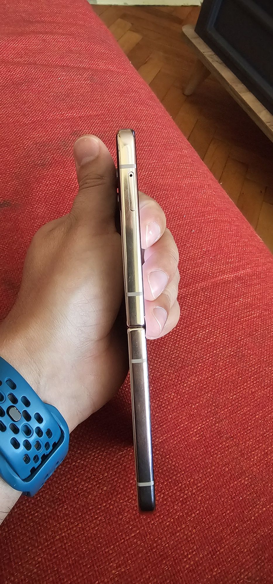 Samsung Galaxy Z Flip4, 128GB, 5G, Pink Gold