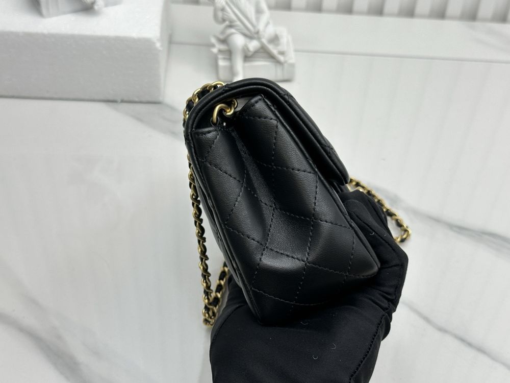 Geanta Chanel 28 cm stoc
