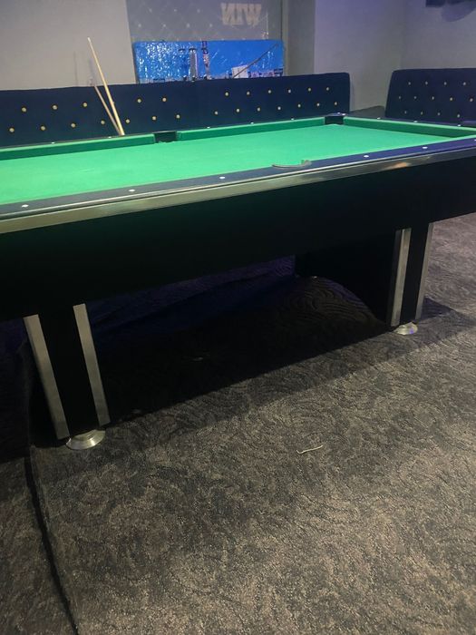Masă biliard în stare foarte buna