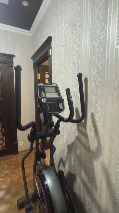 Эллиптический тренажер