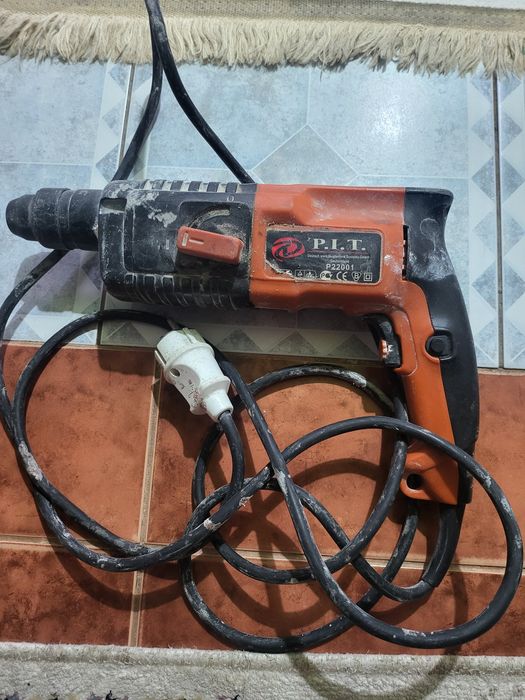 Перфоратор P.I.T