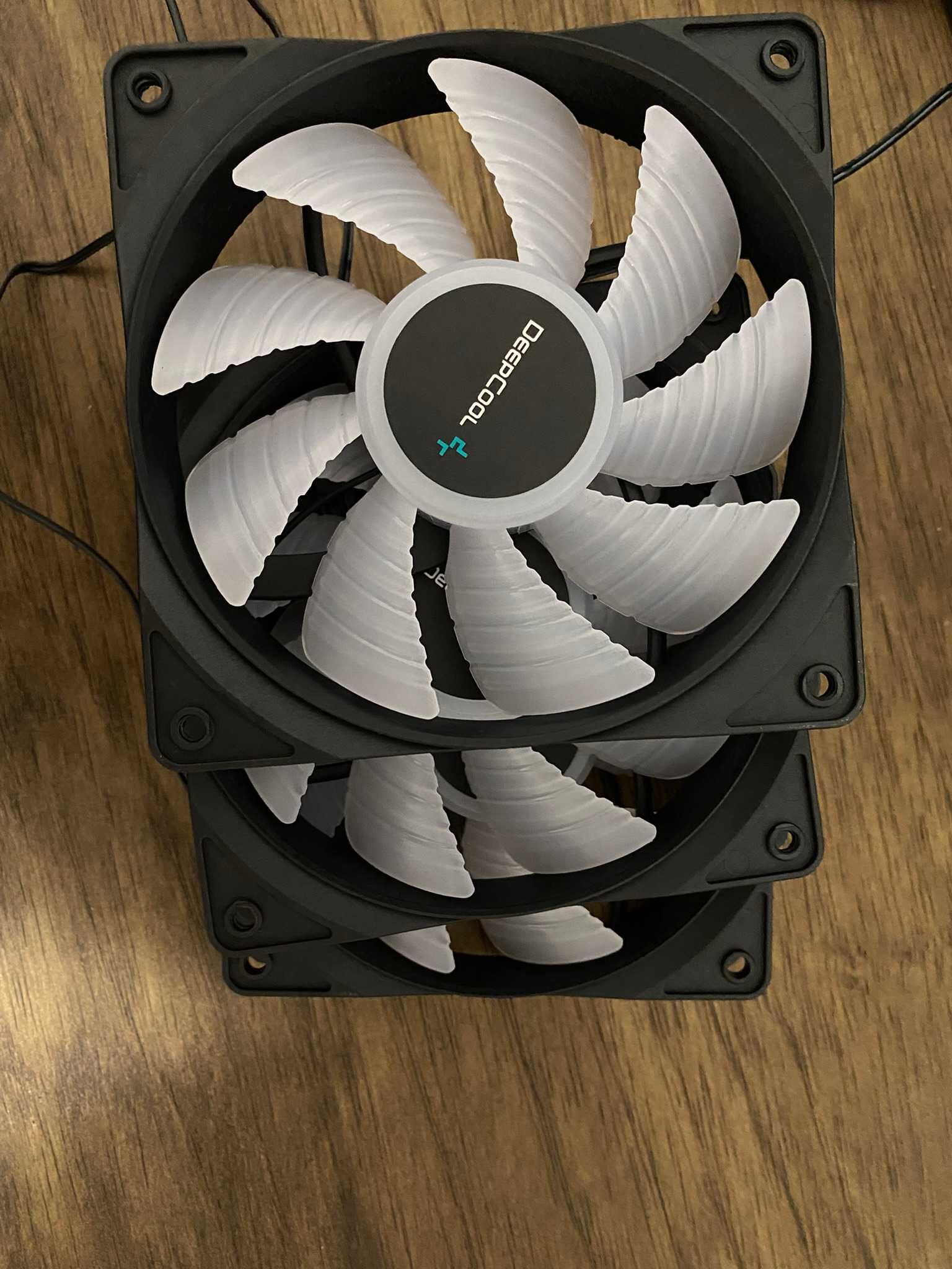 Vand set 3 Ventilatoare Deepcool RF120 FS 120mm FRGB