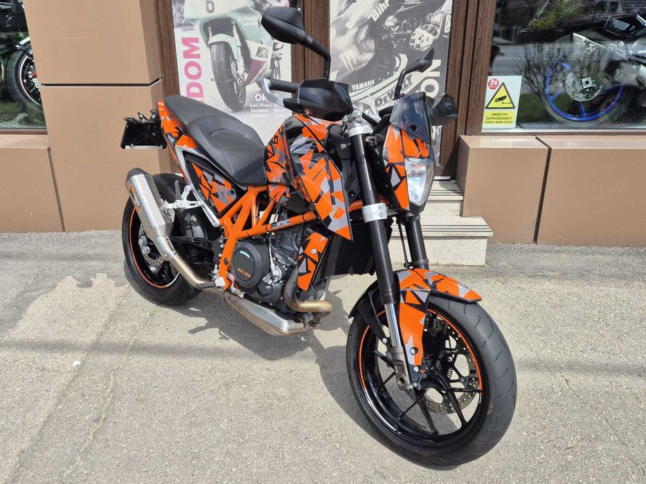 KTM Duke 690 ABS ~ Garantie 12 luni ~ Rate ~