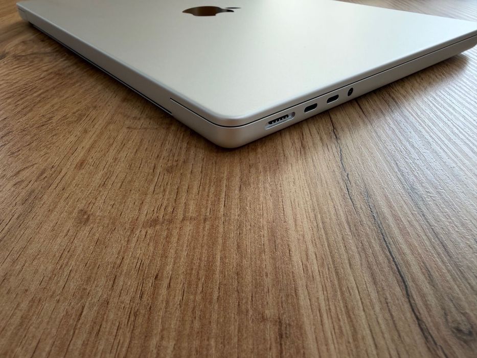 MacBook Pro 14" M3 8-CPU, 10-GPU, 16GB RAM, 512SSD,ГАРАНЦИЯ 9.2028г