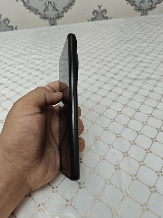Xiaomi 12s ultra BLACK sotuvda