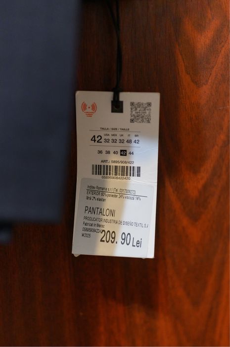 Vand pantaloni Zara noi cu eticheta