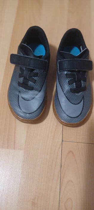 Ghete fotbal Nike mar 28