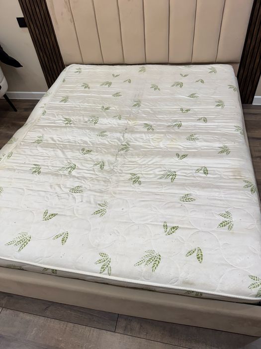 Срочно сатылады жаксы куйде матрас  осы номер