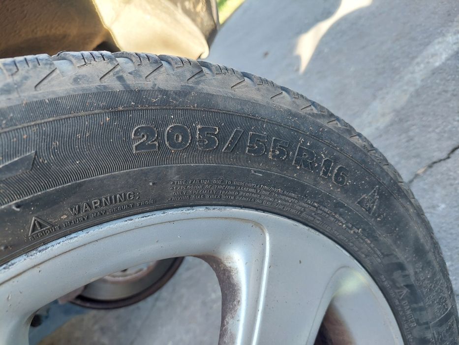 Michelin Alpin 205x55x16