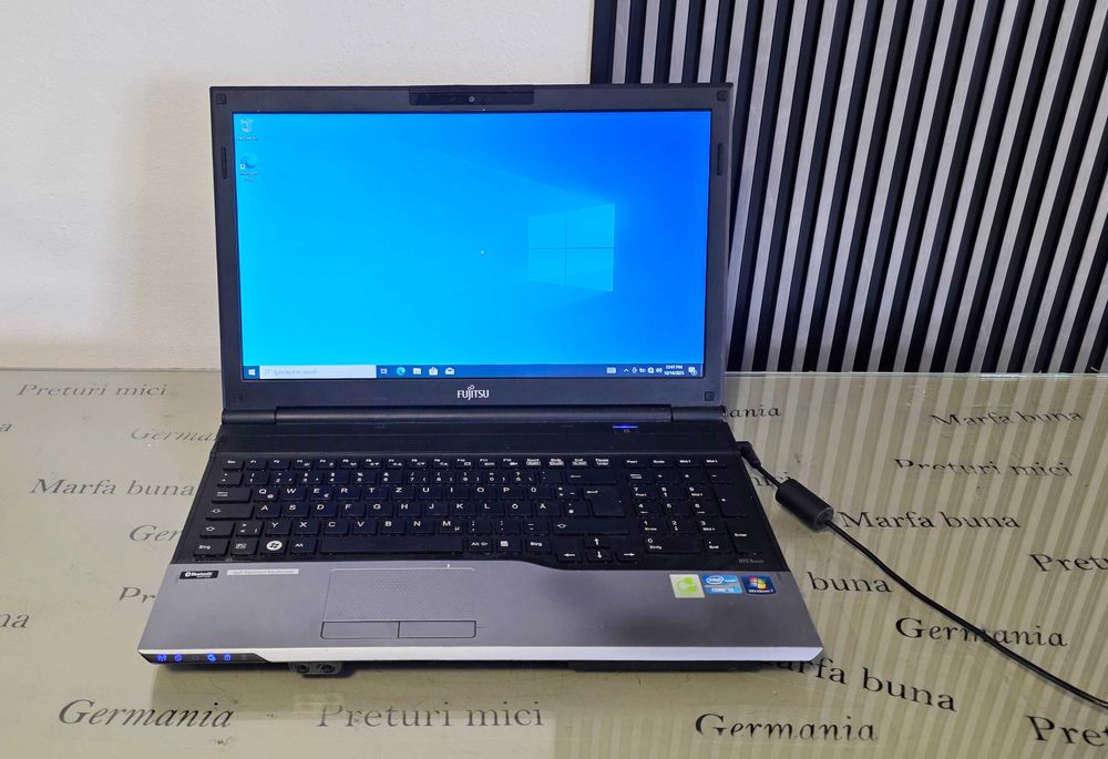 Laptop core i5 - Fujitsu Siemens A532 - functional,instalat
