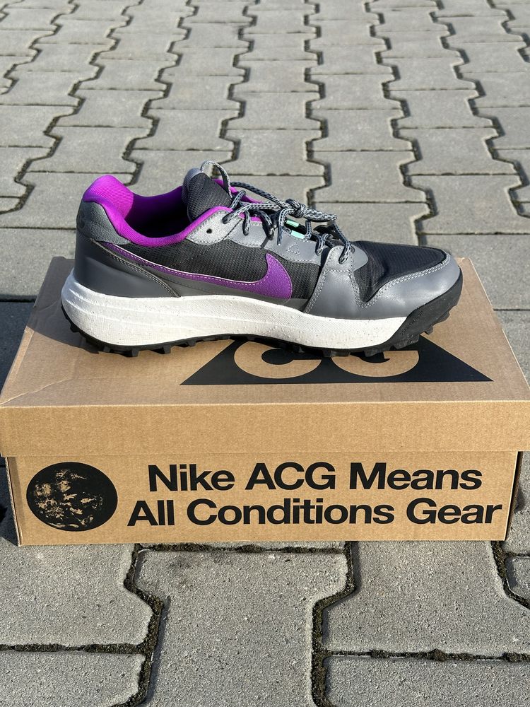 Nike ACG Lowcate