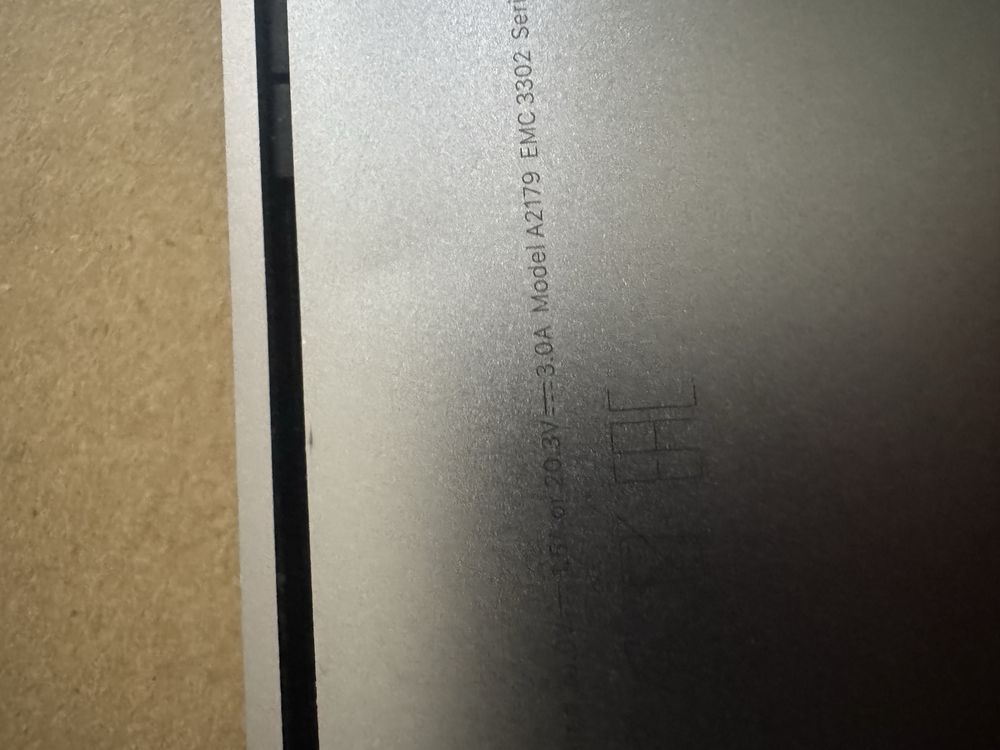 Macbook air 2020 A2179 M1
