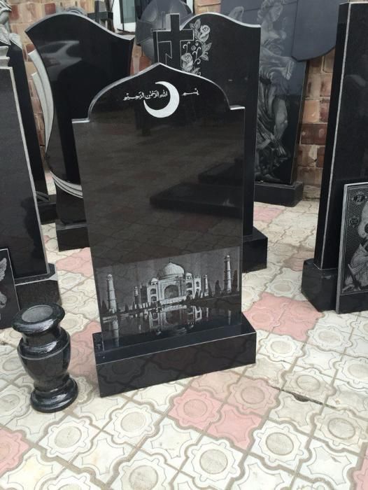 Памятники ( Кирпичные кладки )