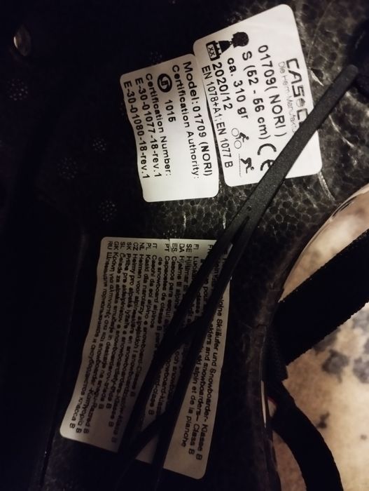 Cască echitație în condiții foarte bune.