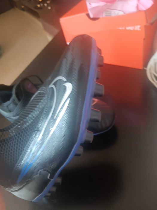 Маратонки Nike phanthom