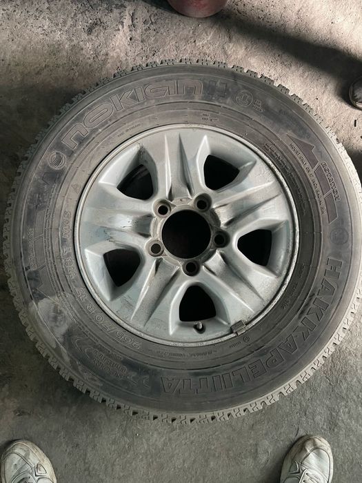 Продам три колеса от ауди 100/а 6