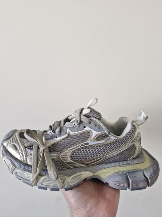 Налични дамски маратонки Balenciaga 3XL