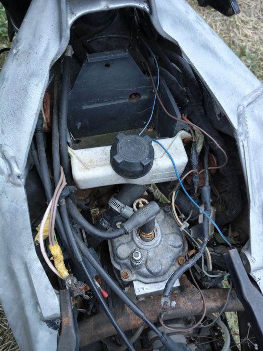 Vând motor Aprilia rs2t