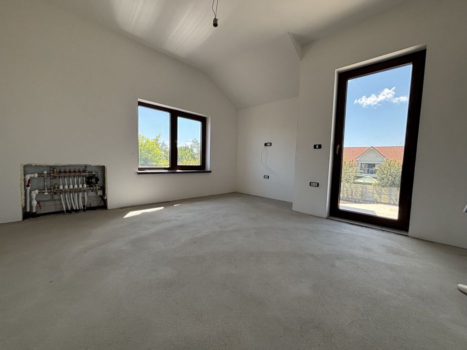 Casă P+1 160 m² deosebita , 500 m² teren, zonă liniștită