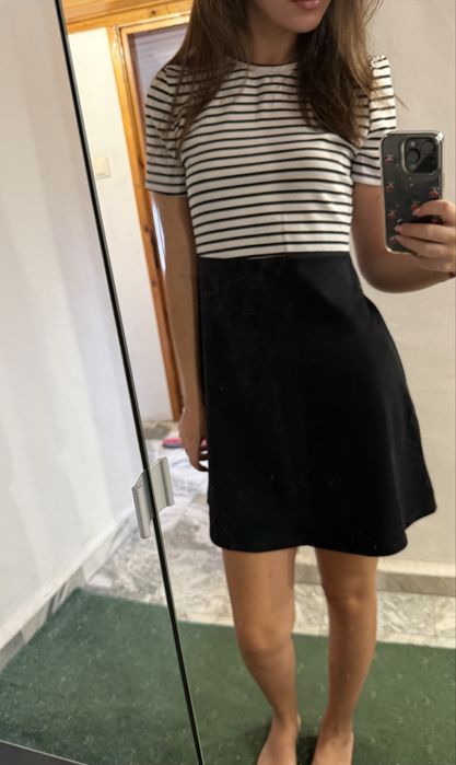 Рокля Zara черно и бяло