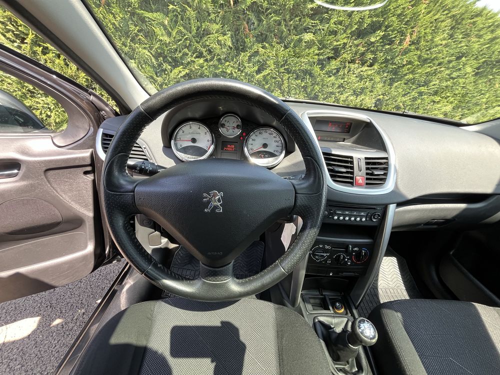 Peugeot 207 1.6 VTi 120CP | AC funcțional | Acte Olanda COC