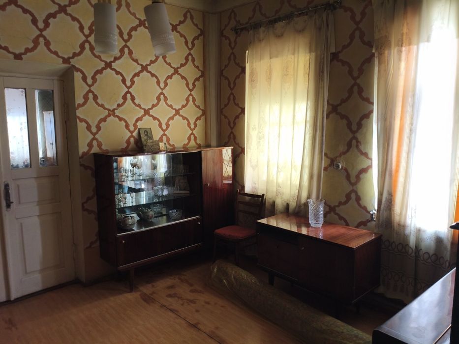 Продается участок 2 сотки с домом